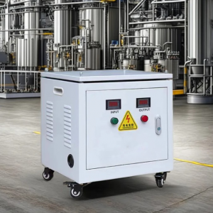 หม้อแปลงไฟฟ้า 3 เฟสแบบแห้ง10kVA ปรับลด/เพิ่มแรงดัน 220V เป็น 380V