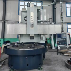 เครื่องกลึงป้อมปืนแนวตั้ง (Vertical Turret Lathe)