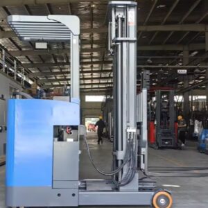 รถยกไฟฟ้าแบบนั่งขับ 2 ตัน (Seated Electric Reach Stacker)